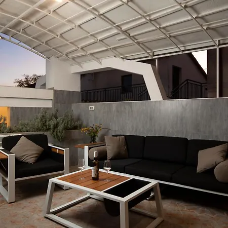 ヴィラ Arena - Pool Table, Table Tennis, Darts & *