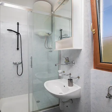 Arena - Pool Table, Table Tennis, Darts & Pula