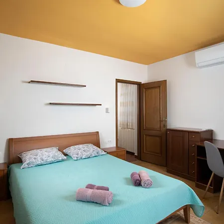 Arena - Pool Table, Table Tennis, Darts & ヴィラ