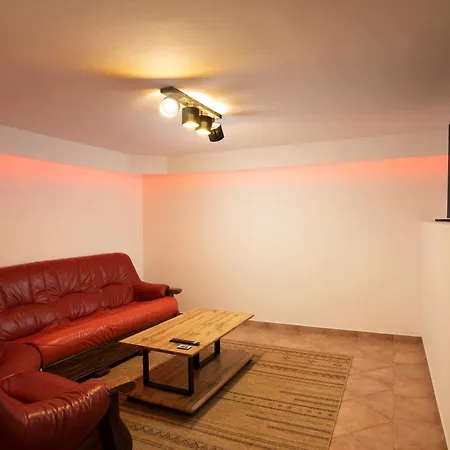 Arena - Pool Table, Table Tennis, Darts & Pula