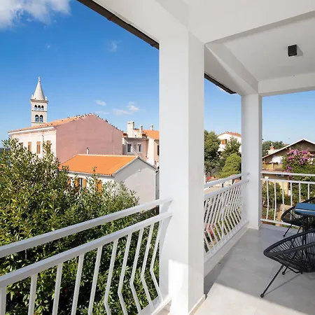 Arena - Pool Table, Table Tennis, Darts & ヴィラ