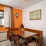 Vila Arena - Pool Table, Table Tennis, Darts & Pula