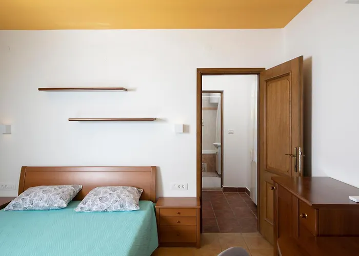 Arena - Pool Table, Table Tennis, Darts & Pula